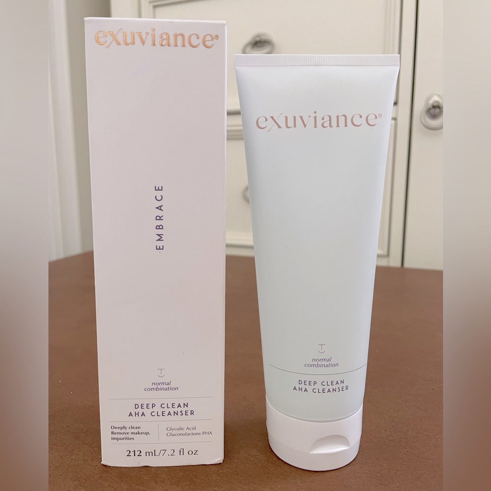 new in box + sealed: Exuviance full size “Embrace” deep clean AHA cleanser